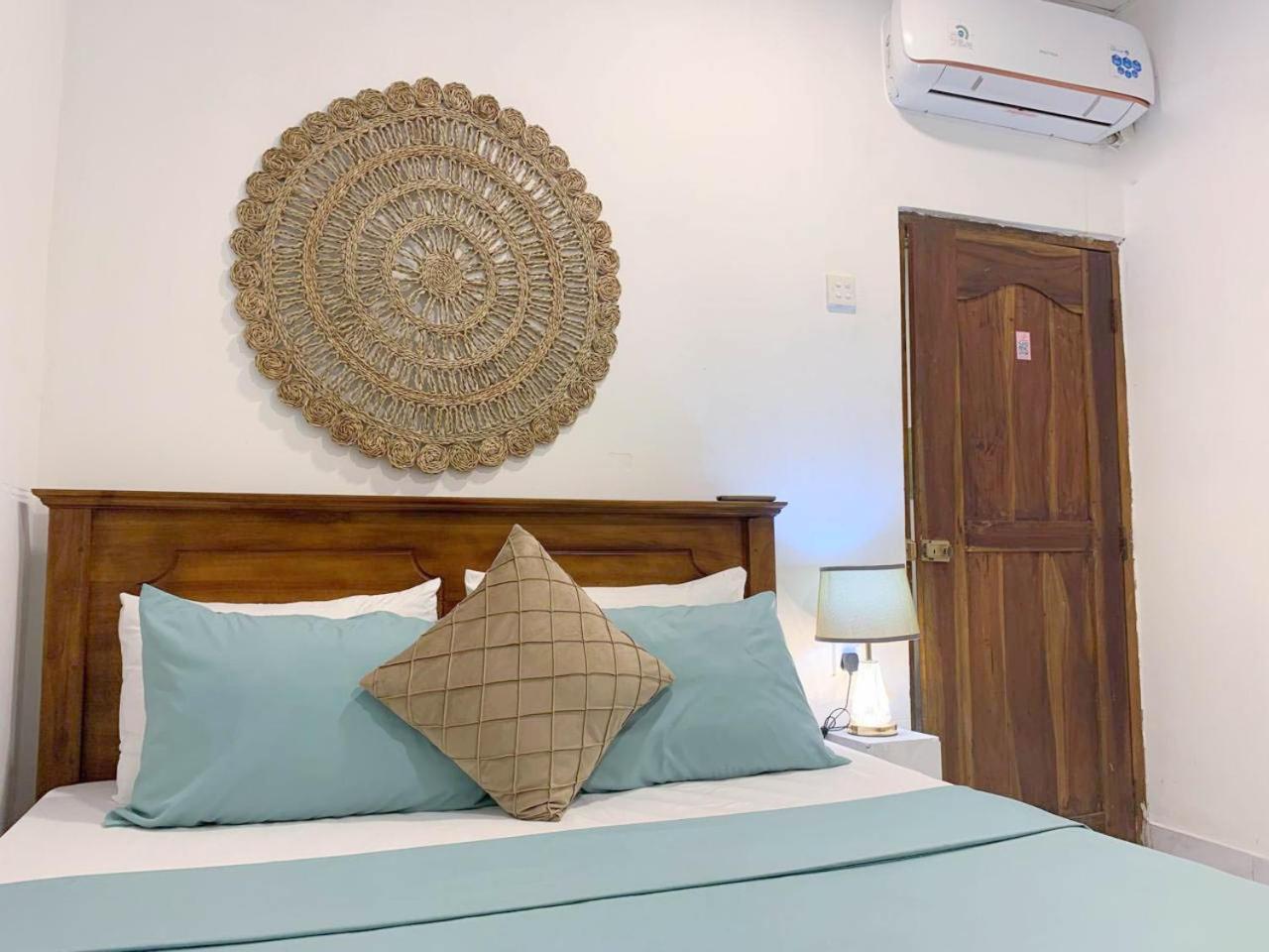Bhashiz Villa Negombo Esterno foto